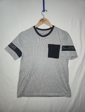Marc Ecko Cut & Sew Gray Short-Sleeve Pocket Tee with Black Trim Size Large